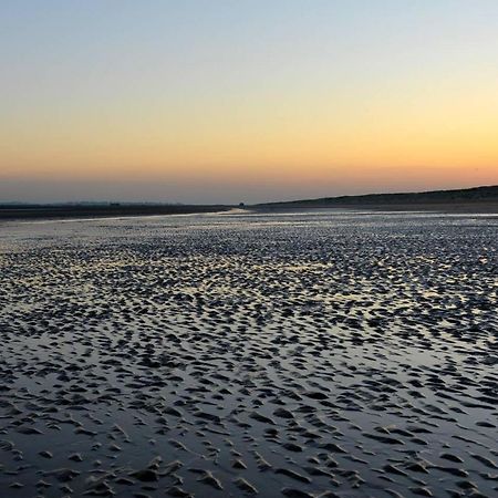 Beach Walk House, Camber Sands, Sleeps 8 Villa Buitenkant foto