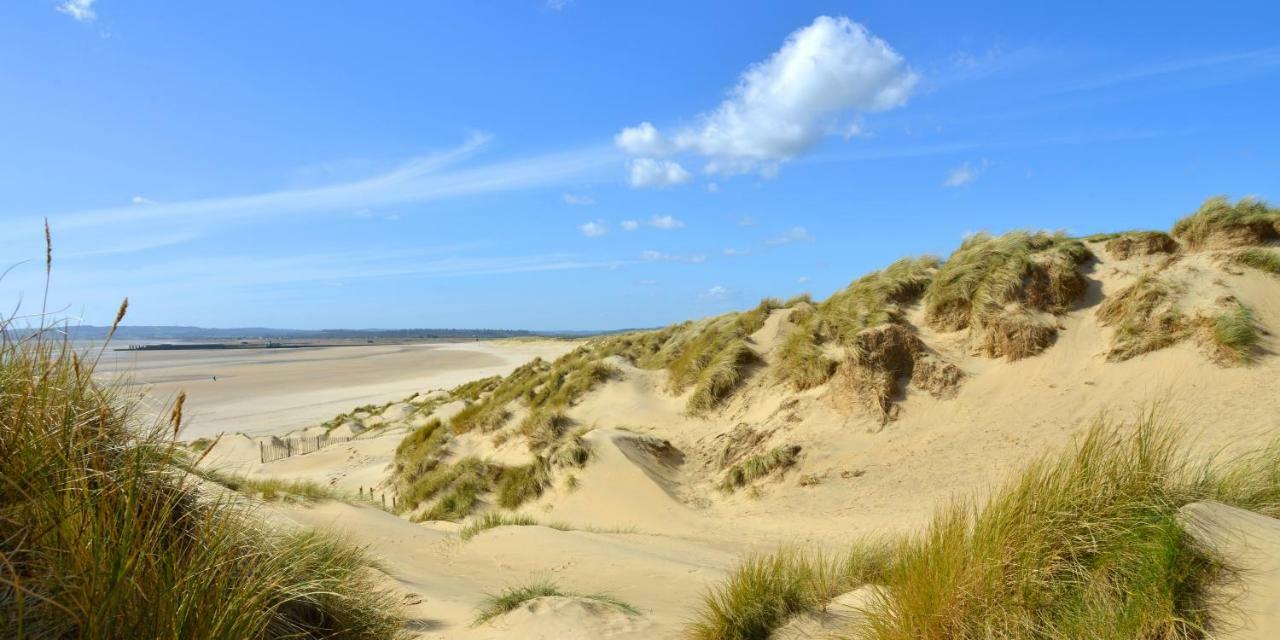 Beach Walk House, Camber Sands, Sleeps 8 Villa Buitenkant foto